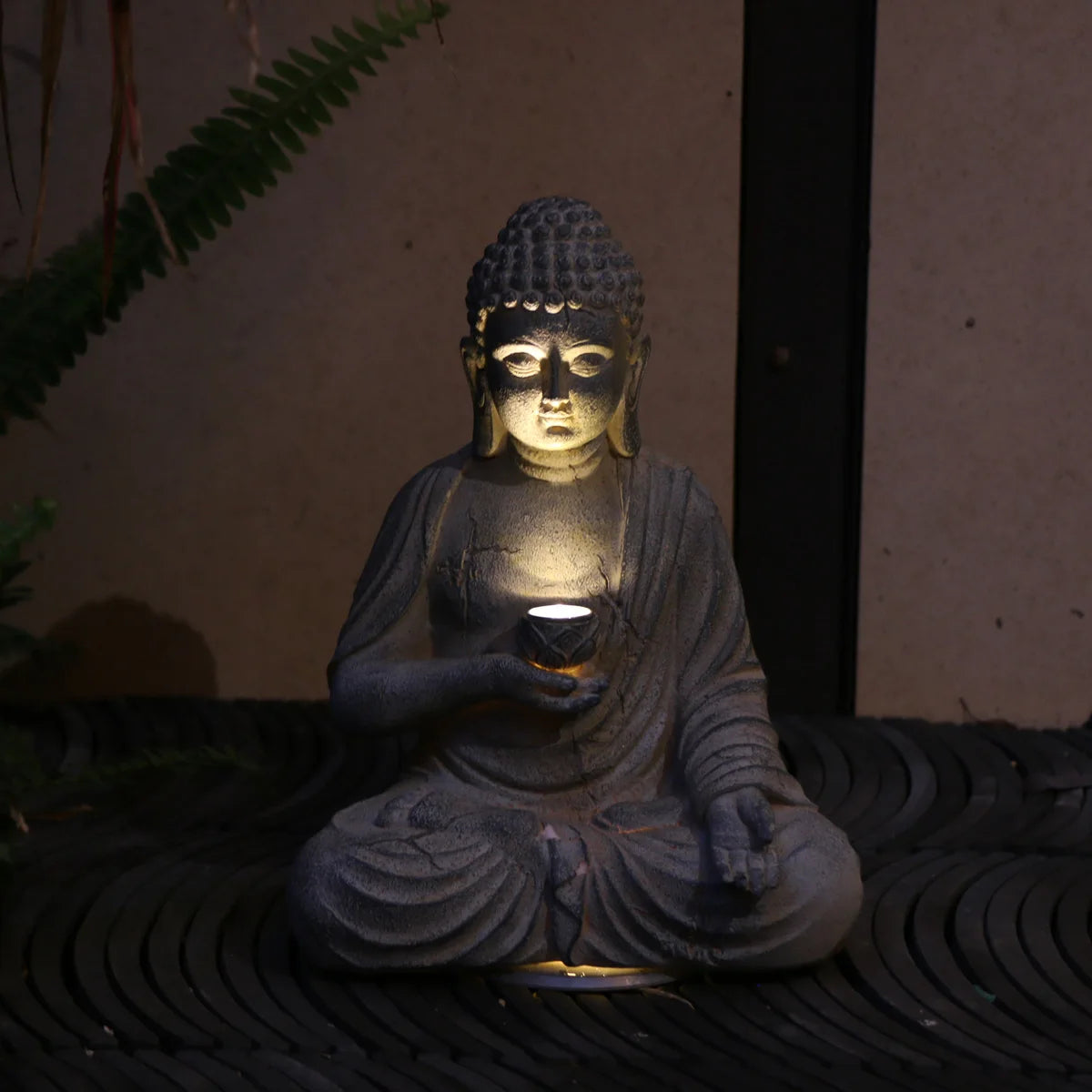 Zen-Inspired Solar-Powered Buddha Statue with Light - Resin Garden & Entryway Decor, Outdoor Ornament